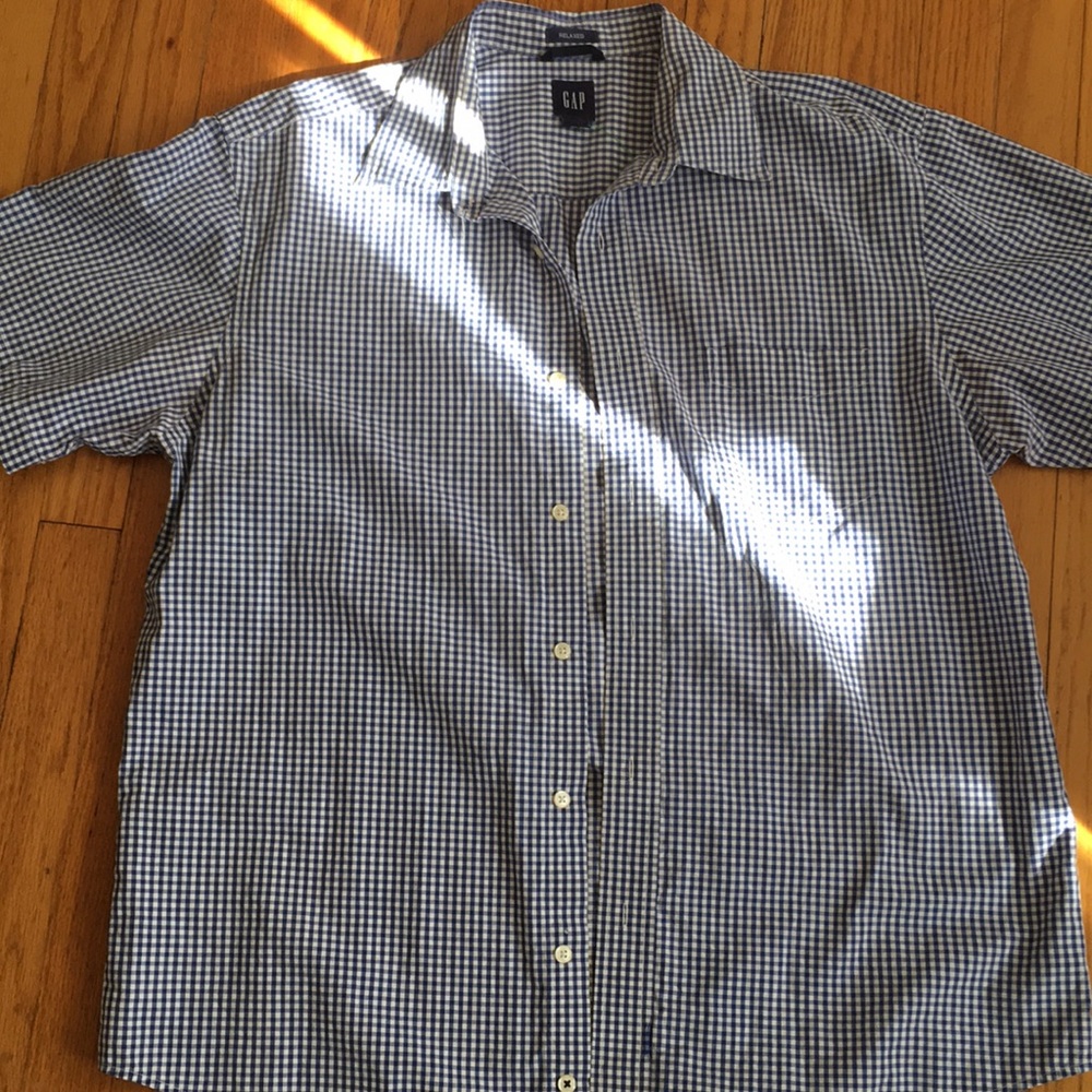 Gap patterned oxford shirt. ✅